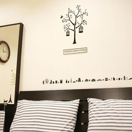 Wake Up Hostel Бангкок Экстерьер фото