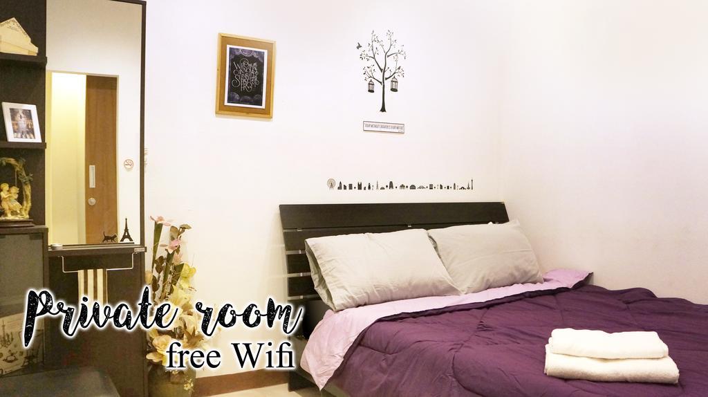 Wake Up Hostel Бангкок Экстерьер фото