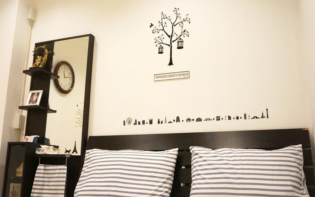 Wake Up Hostel Бангкок Экстерьер фото
